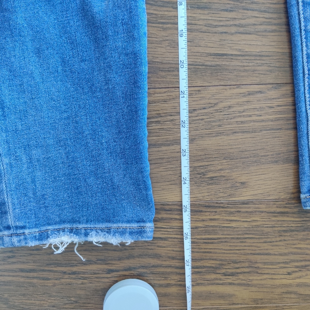 *Joe’s Jeans The Icon Mid-Rise Skinny Denim Jeans – 33 - Picture 9 of 11